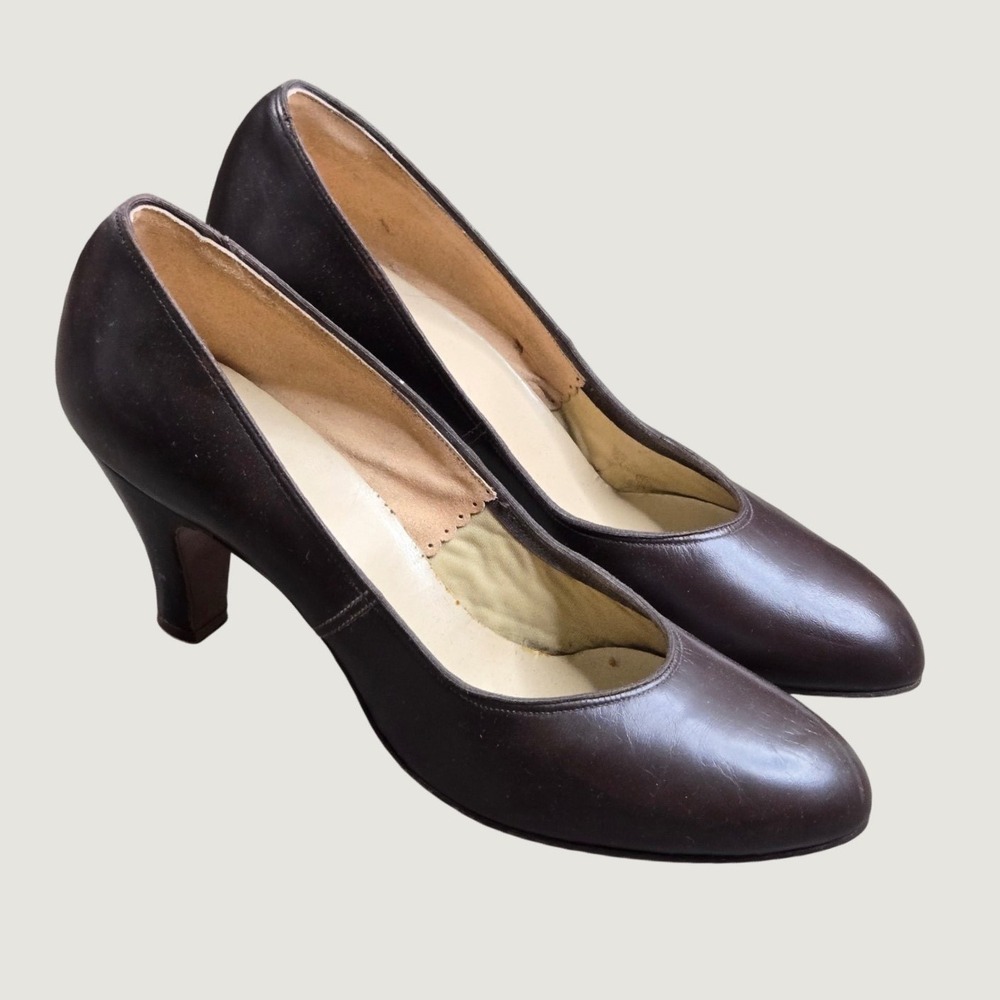 Vintage Trim Tred Swing Round Toe Kitten Narrow Heel Pumps Brown Leather S 6.5